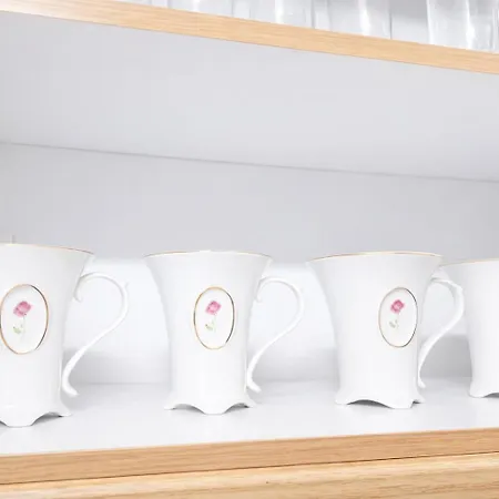 Apartment Milky House *