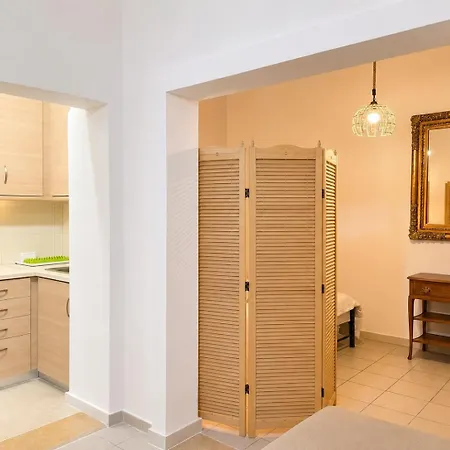 Milky House Apartment Vrachati